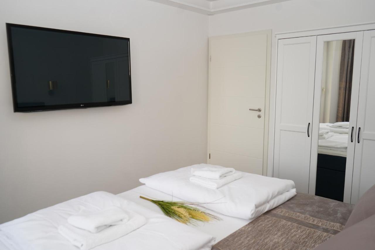 Yildirim Touristik Wohnung 1 Ferienwohnung exklusiv in Austattung und Lage Cuxhaven Exterior foto